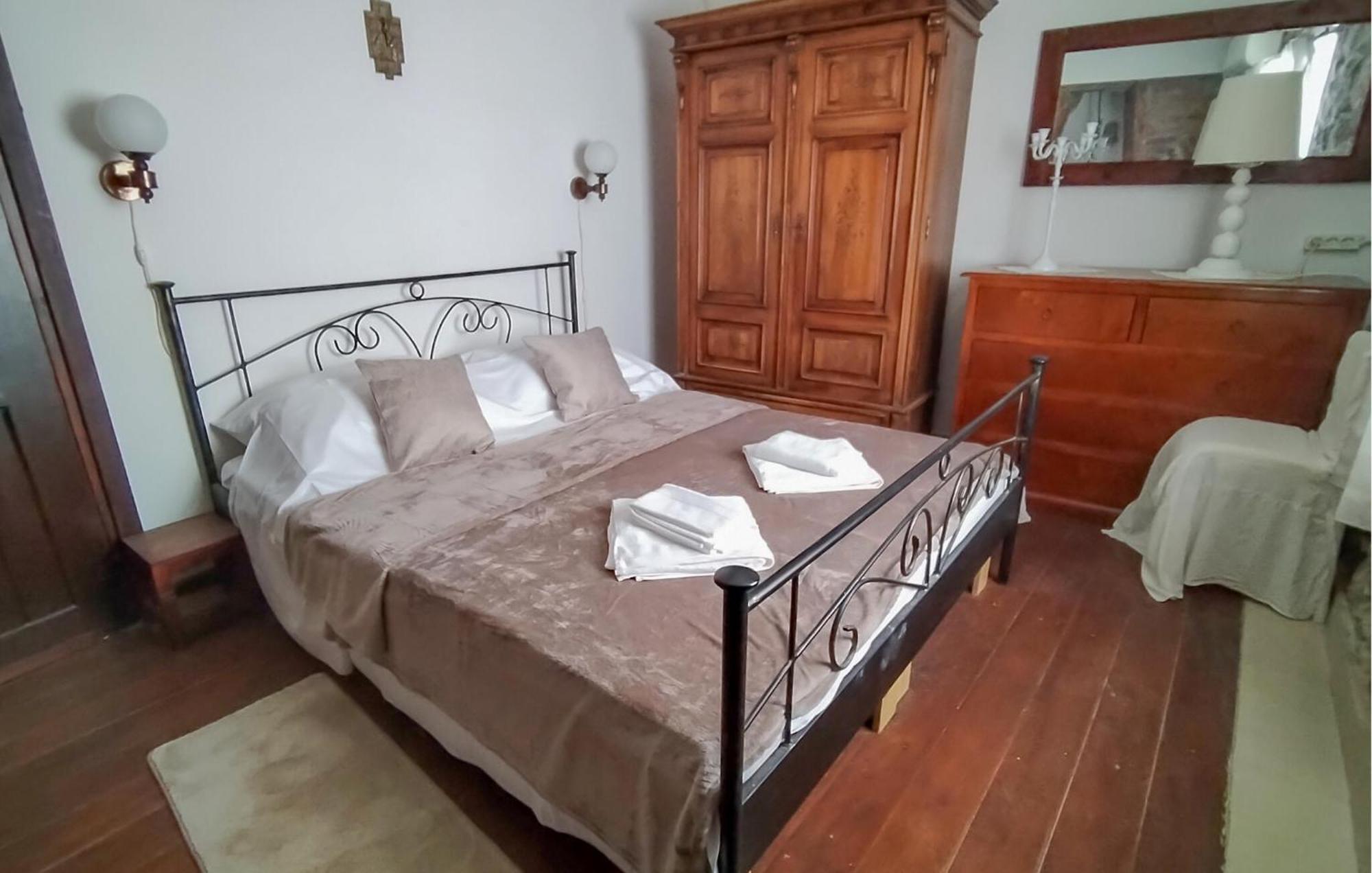Beautiful Home In Lopar With House Sea View Екстер'єр фото